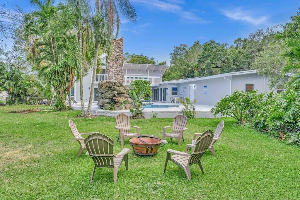 Villa Rare Hidden Getaway Heated Pool 1.5 Acres! Sleeps 16 à Fort Lauderdale Extérieur photo