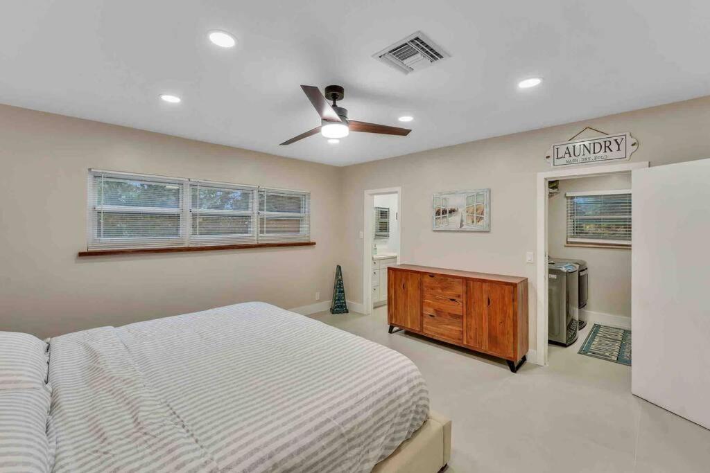 Villa Rare Hidden Getaway Heated Pool 1.5 Acres! Sleeps 16 à Fort Lauderdale Extérieur photo