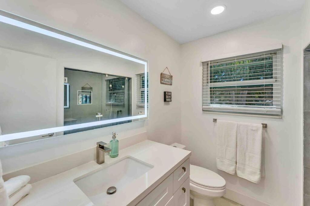Villa Rare Hidden Getaway Heated Pool 1.5 Acres! Sleeps 16 à Fort Lauderdale Extérieur photo