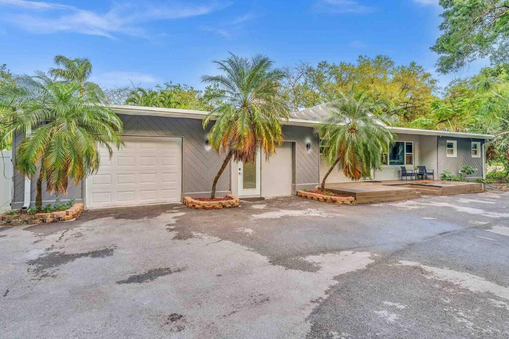 Villa Rare Hidden Getaway Heated Pool 1.5 Acres! Sleeps 16 à Fort Lauderdale Extérieur photo